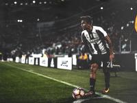 IM电竞下载-意甲焦点战之夜，杜兰特关键回合不手软