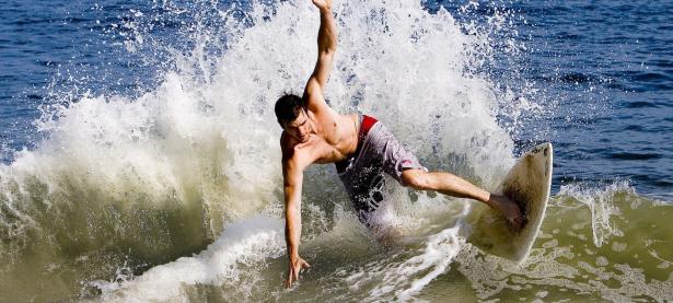 IM电竞官网入口-樊振东高光难掩团队遗憾，奥地利队力克中国队的启示