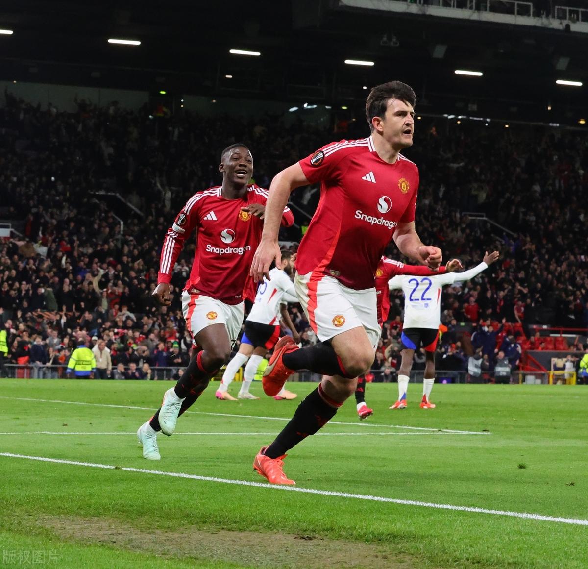 曼联客场挽回颜面，力拼联赛前四的简单介绍