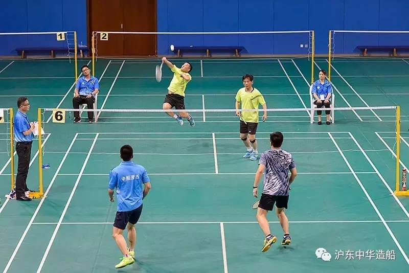 教练战术缜密备战,带领队取得胜利 教练战术缜密备战,带领队取得胜利