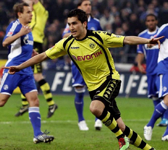 多特蒙德青训出色球员获得重用，表现引人注目的简单介绍