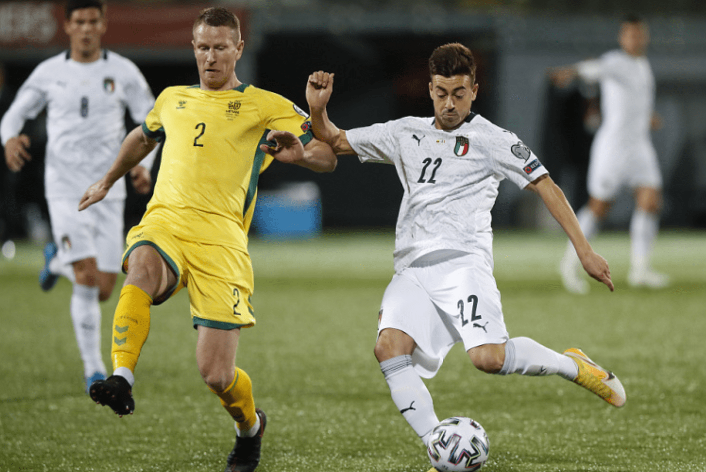 瑞士连胜两轮,实力强劲领跑积分榜 瑞士连胜两轮,实力强劲领跑积分榜