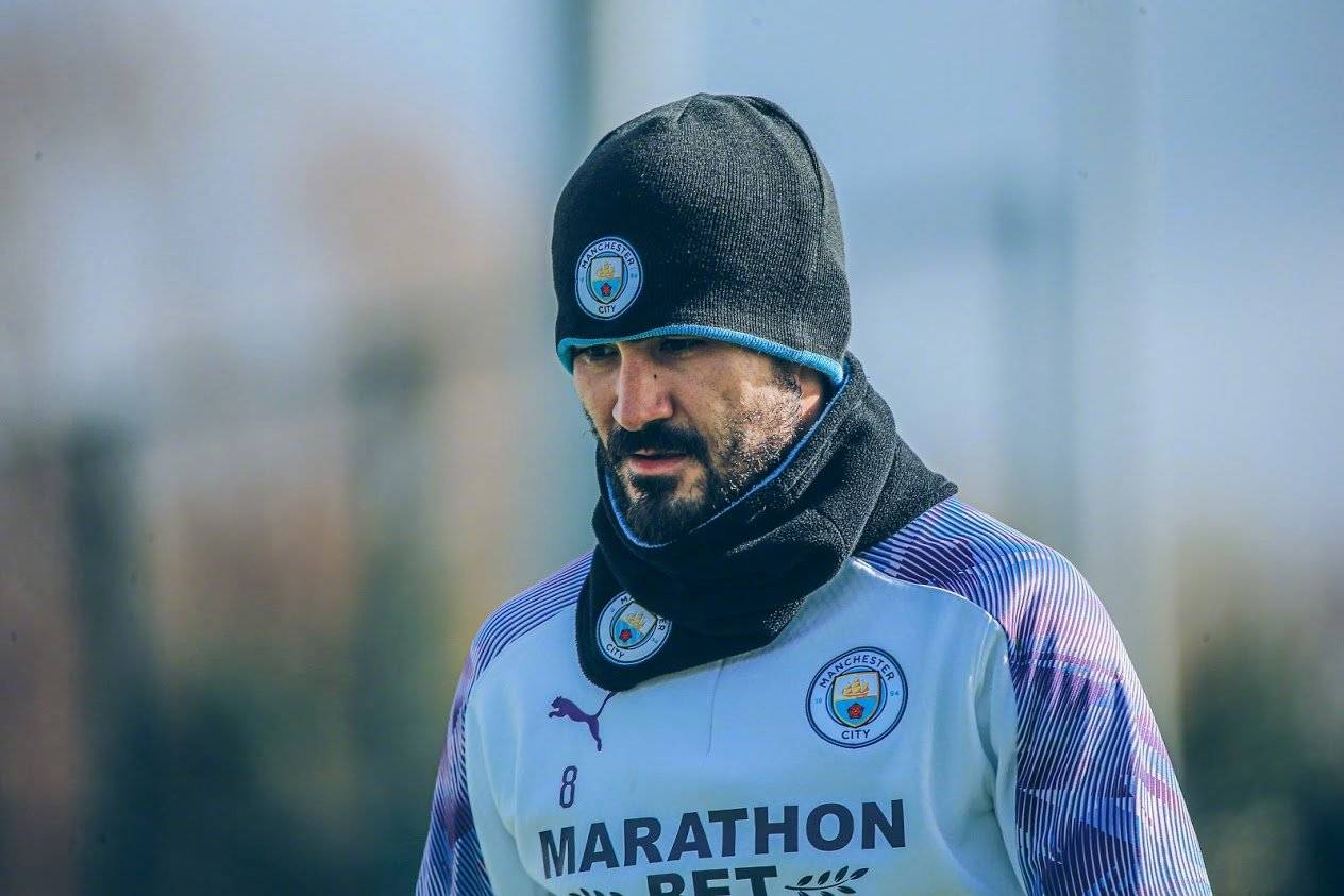 关于兰斯取得胜利，积极备战接下来的比赛的信息