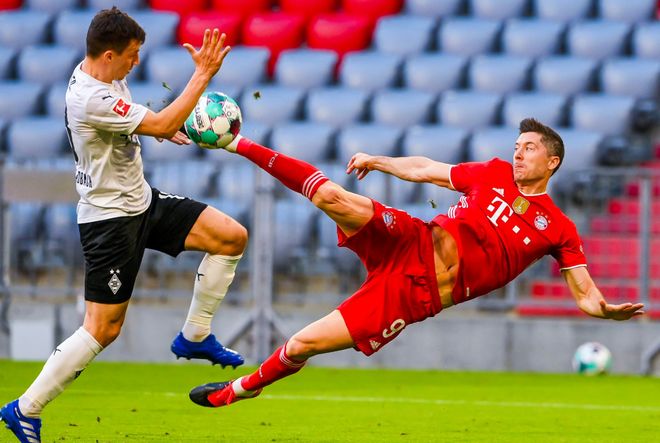 激情碰撞！柏林赫塔与法兰克福上演激烈对决的简单介绍