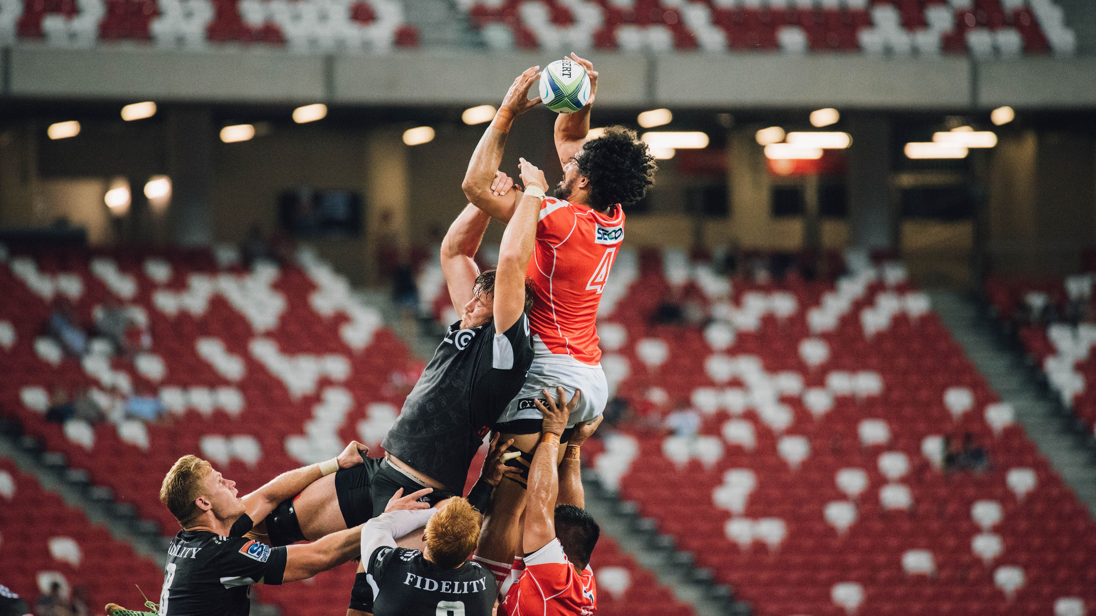 意甲焦点战之外的焦点，卡塔尔狂胜洪都拉斯背后的足球全球化启示