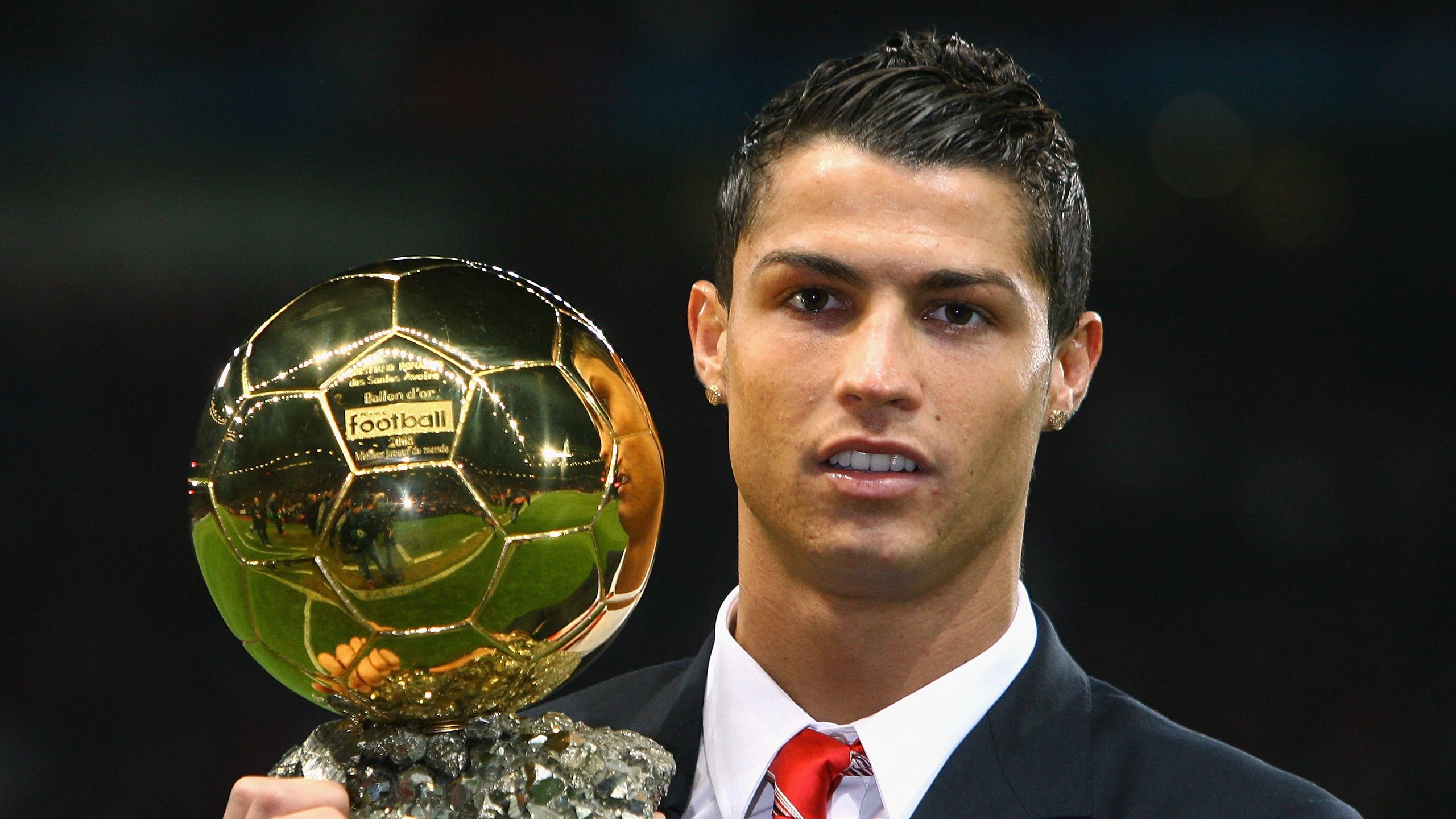 当银河战舰力克潘帕斯雄鹰,孙兴慜如何扛起一支球队的象征意义